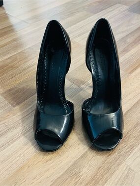 Black Patent Peep-Toe Women's Pumps